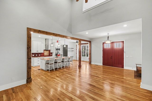 1020 Morchella Private Way, Hendersonville, TN 37075