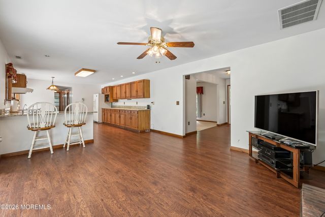 11 Angela Drive, Little Egg Harbor, NJ 08087