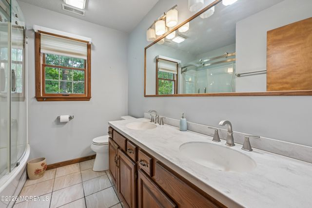11 Angela Drive, Little Egg Harbor, NJ 08087