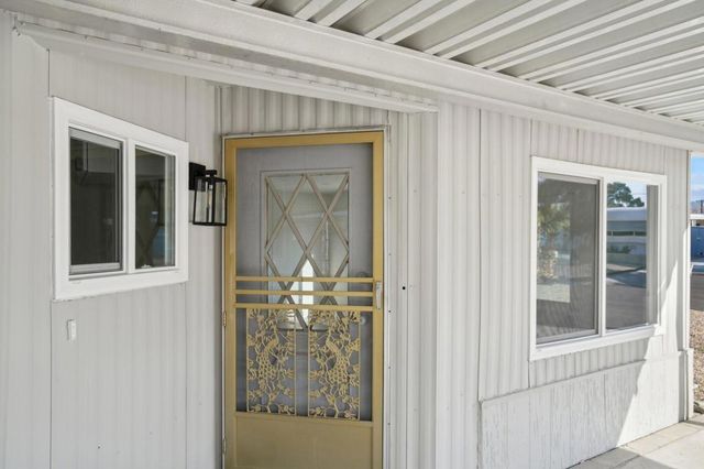 32585 Saint Andrews Drive, Thousand Palms, CA 92276