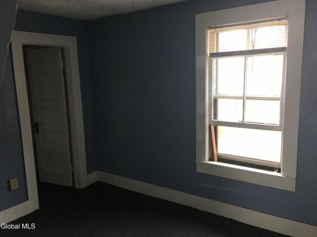 18 Main Street, Lake Luzerne, NY 12846