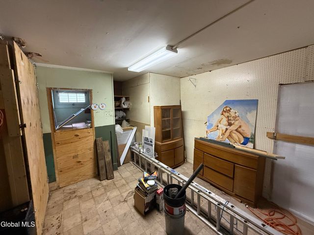 18 Main Street, Lake Luzerne, NY 12846