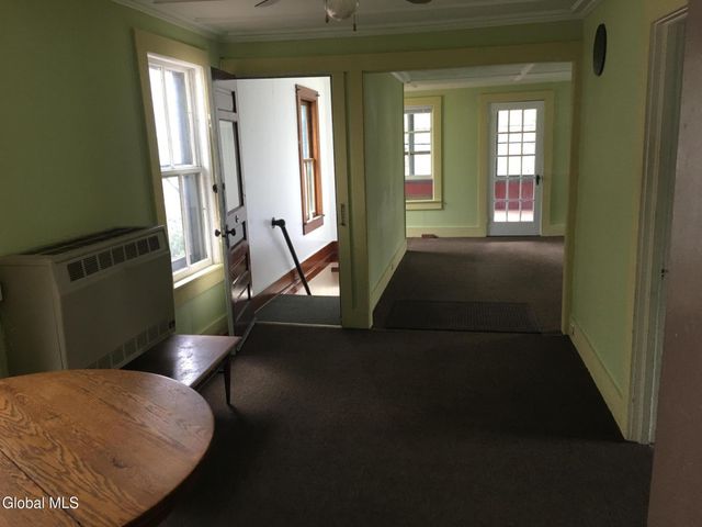 18 Main Street, Lake Luzerne, NY 12846
