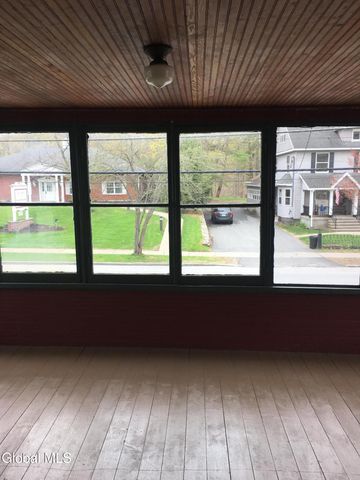 18 Main Street, Lake Luzerne, NY 12846