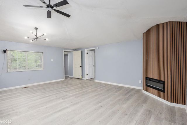 15641 Pickford Street, Detroit, MI 48235