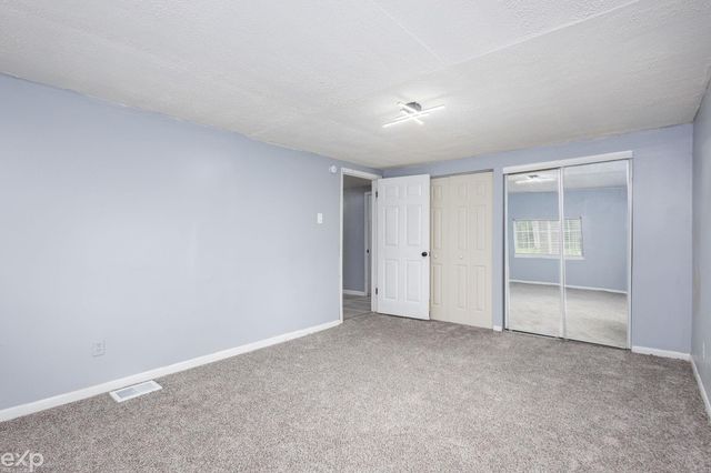 15641 Pickford Street, Detroit, MI 48235