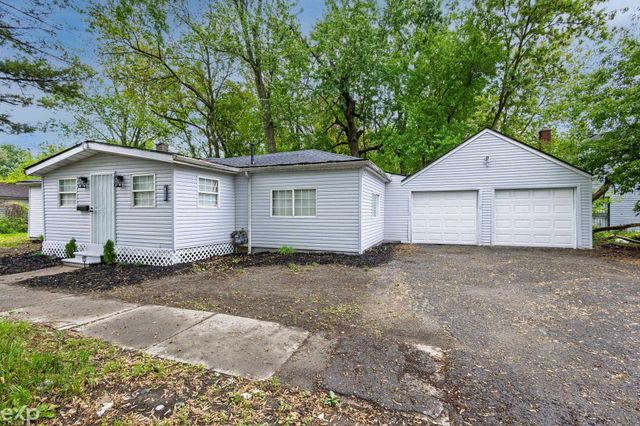 15641 Pickford Street, Detroit, MI 48235