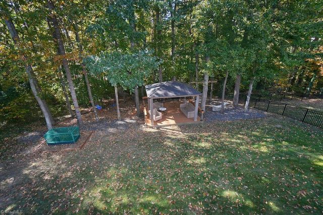 4917 Crofton Springs Court, Greensboro, NC 27407