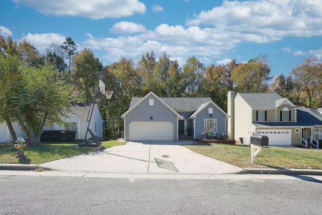 4917 Crofton Springs Court, Greensboro, NC 27407