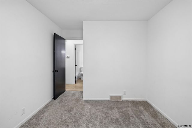 3708 Greene Avenue, Bellevue, NE 68147