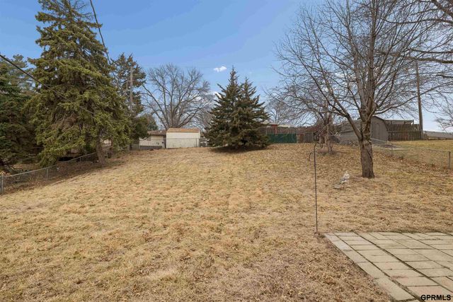 3708 Greene Avenue, Bellevue, NE 68147