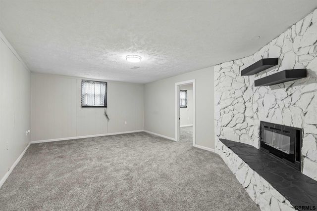 3708 Greene Avenue, Bellevue, NE 68147