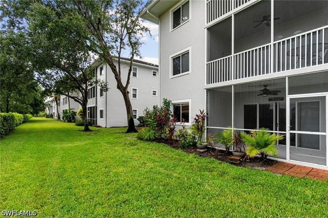 7839 Regal Heron CIR 106, Naples, FL 34104