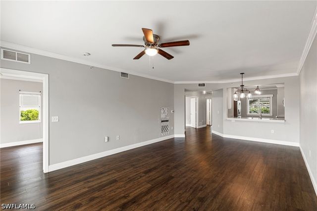 7839 Regal Heron CIR 106, Naples, FL 34104