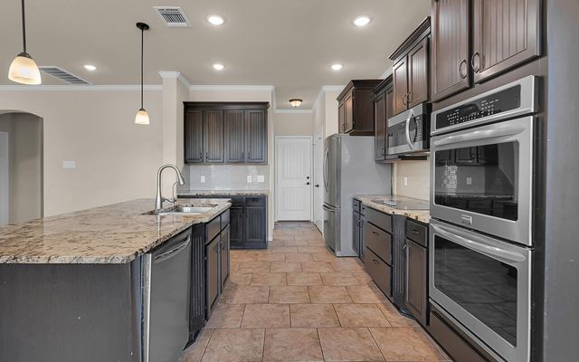 704 Salisbury Drive, Waco, TX 76712