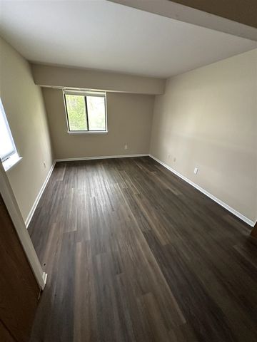 3005 Fernwood 103, Ann Arbor, MI 48108