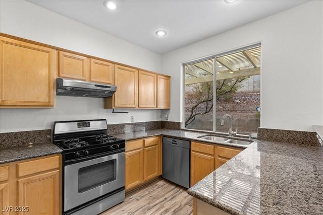 10665 Hillock Court, Las Vegas, NV 89144