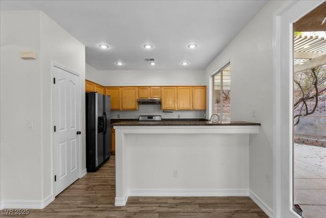 10665 Hillock Court, Las Vegas, NV 89144