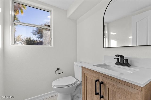 10665 Hillock Court, Las Vegas, NV 89144