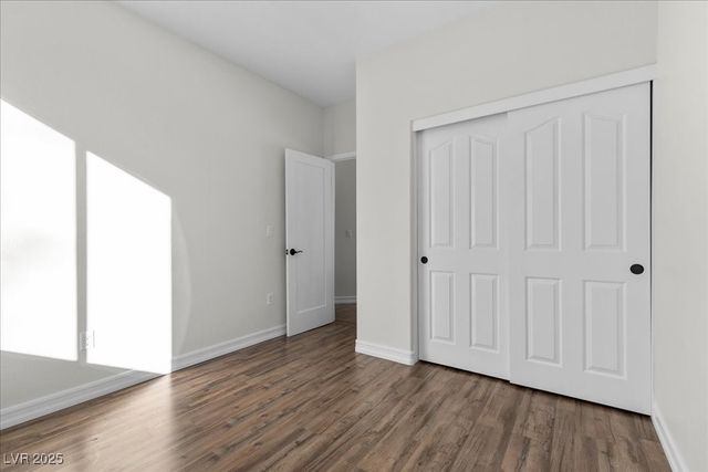 10665 Hillock Court, Las Vegas, NV 89144