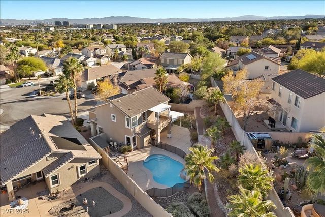 10665 Hillock Court, Las Vegas, NV 89144