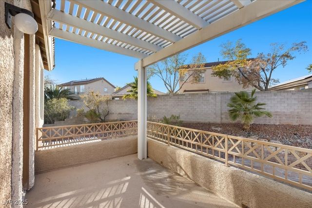 10665 Hillock Court, Las Vegas, NV 89144