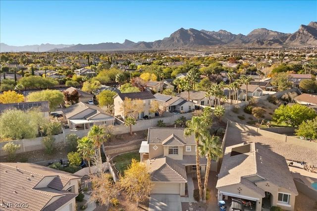 10665 Hillock Court, Las Vegas, NV 89144