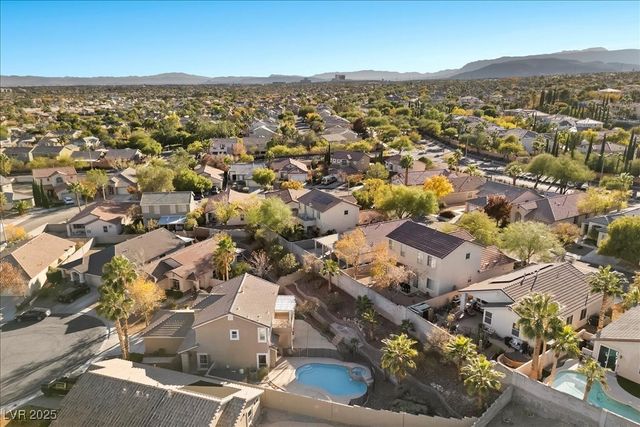 10665 Hillock Court, Las Vegas, NV 89144