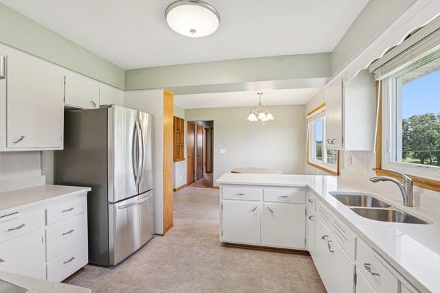 1909 Weber Drive, Sun Prairie, WI 53590