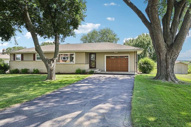 1909 Weber Drive, Sun Prairie, WI 53590