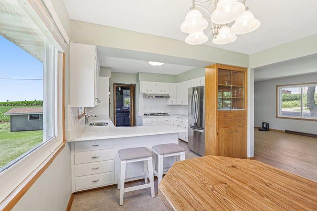1909 Weber Drive, Sun Prairie, WI 53590