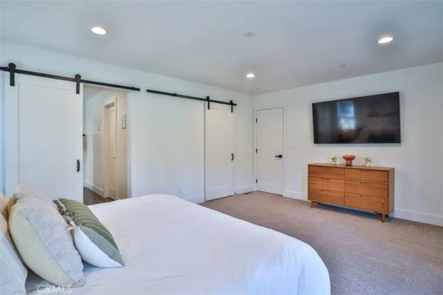 28622 Shenandoah Drive, Lake Arrowhead, CA 92352