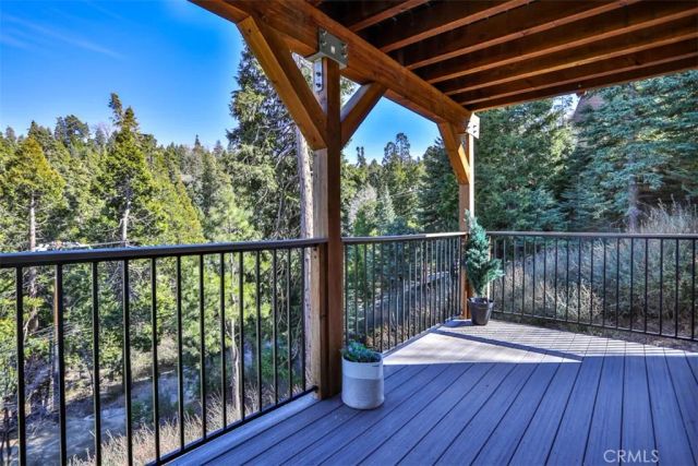 28622 Shenandoah Drive, Lake Arrowhead, CA 92352