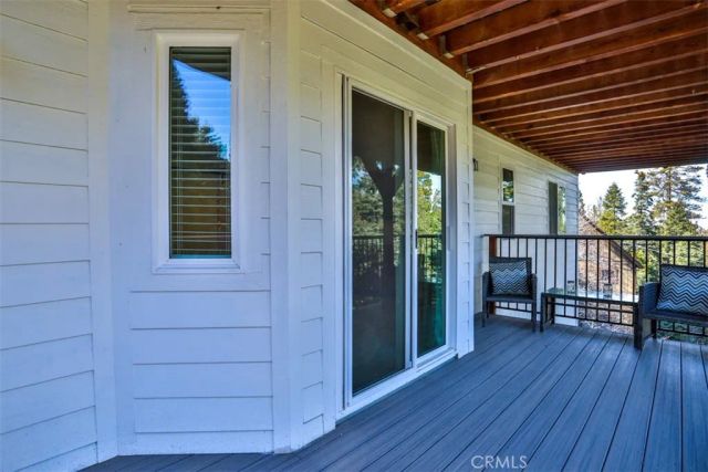 28622 Shenandoah Drive, Lake Arrowhead, CA 92352