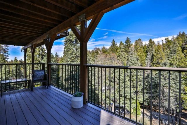 28622 Shenandoah Drive, Lake Arrowhead, CA 92352