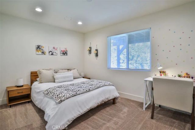 28622 Shenandoah Drive, Lake Arrowhead, CA 92352