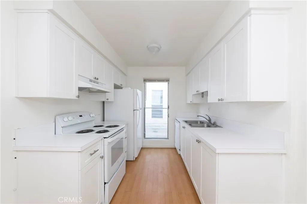 20444 Osage Avenue B, Torrance, CA 90503