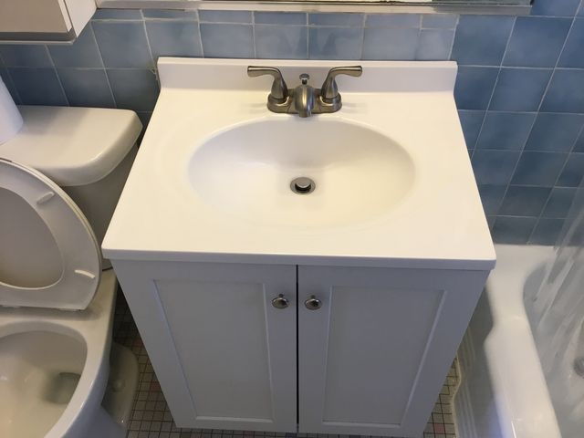 6124 W 79th Street, Burbank, IL 60459