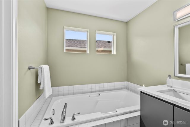 6016 Elizabeth Avenue SE, Auburn, WA 98092