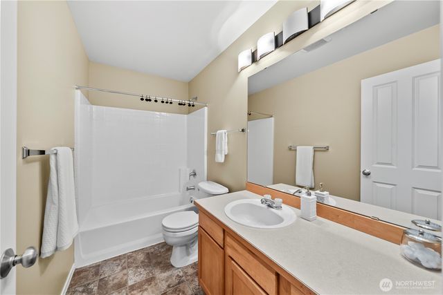 6016 Elizabeth Avenue SE, Auburn, WA 98092