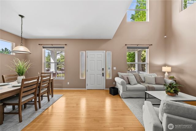 6016 Elizabeth Avenue SE, Auburn, WA 98092