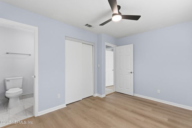 3064 CARREVERO Drive W, Jacksonville, FL 32216