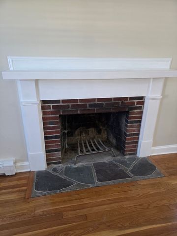 101 Hillside Ave, Somerset, MA 02726