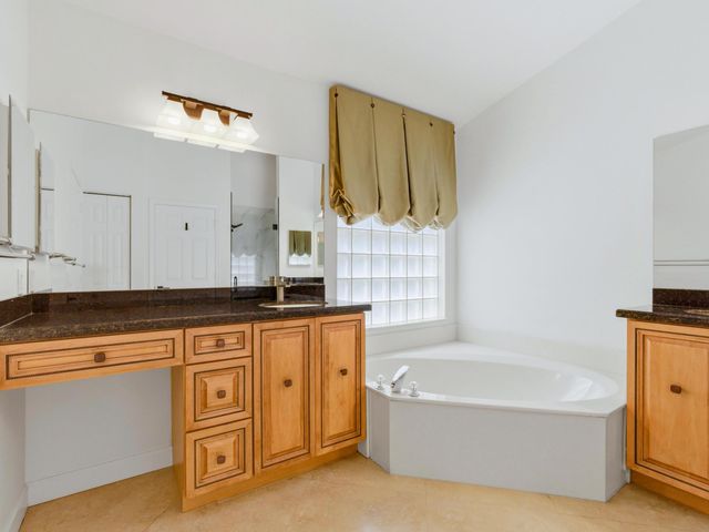 10740 Grande Palladium Way, Boynton Beach, FL 33436