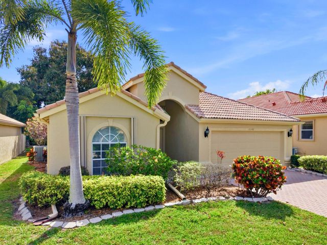 10740 Grande Palladium Way, Boynton Beach, FL 33436