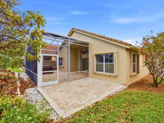 10740 Grande Palladium Way, Boynton Beach, FL 33436