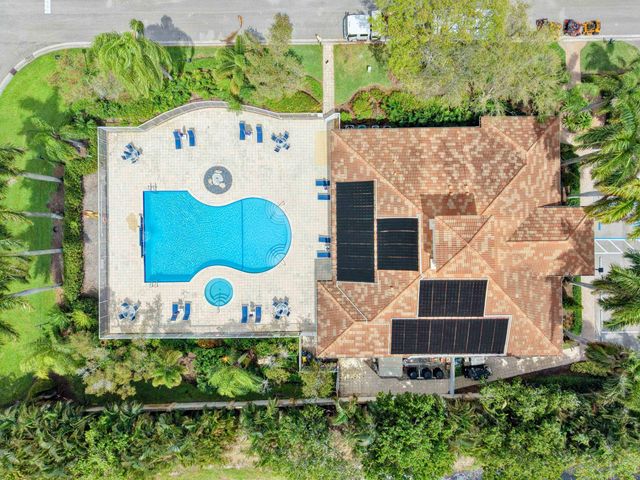 10740 Grande Palladium Way, Boynton Beach, FL 33436