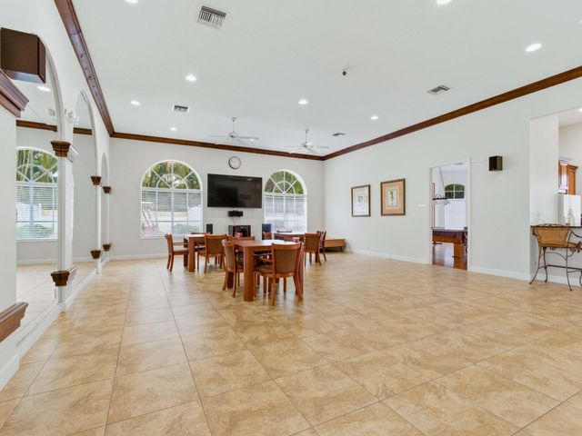 10740 Grande Palladium Way, Boynton Beach, FL 33436