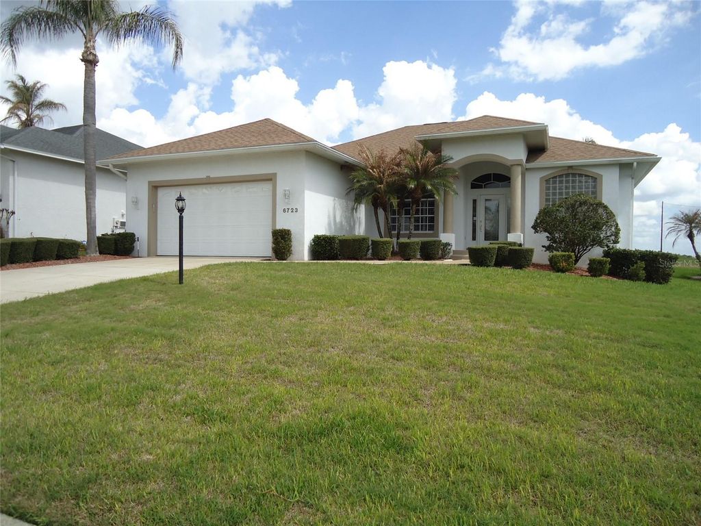 6723 BENDELOW DRIVE, Lakeland, FL 33810