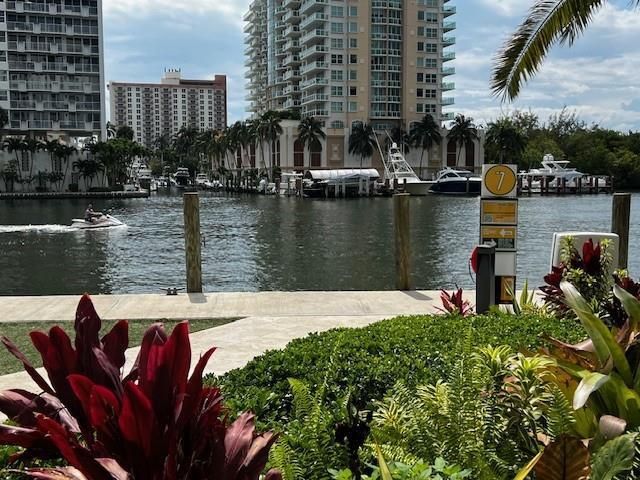 2670 E Sunrise Boulevard 726, Fort Lauderdale, FL 33304